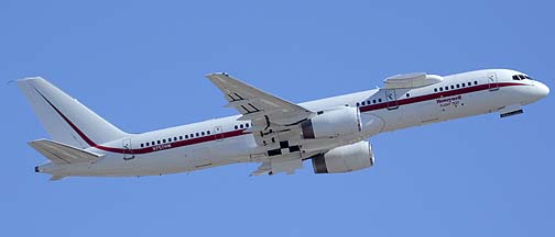 Honeywell Boeing 757-225 N757HW engine testbed, August 9, 2013